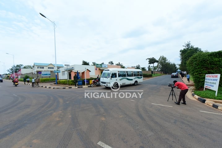 Uyu ni wo mukono w'ibumoso zikatiramo, haba izivuye Nyabugogo cyangwa izigiyeyo.