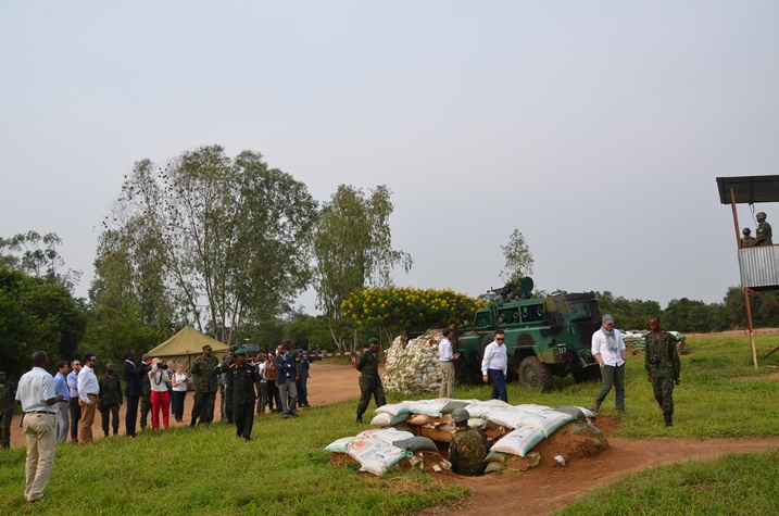 Banasuye ikigo cya Gisirikare cya Gako birebera uko imyitozo itandukanye itangwa.