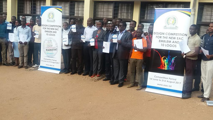 Abanyeshuri ba UR Huye basabwe gukangurira urundi rubyiruko kwitabira iryo rushanwa rya EAC 