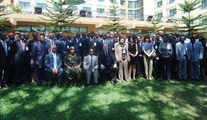 Photo2: Abayobozi b'imiryango mpuzamahanga ishamikiye kuri Komisiyo y'Afurika yunze ubumwe, mu nama ibera i Kigali yiga ku myubakire ya gahunda yo kubungabunga amahoro(APSA).