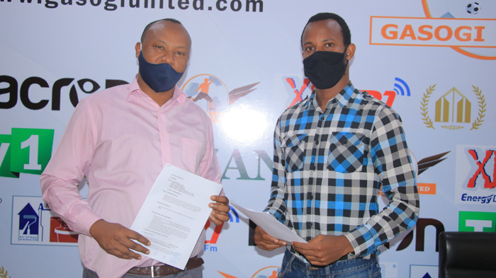 Mazimpaka wakiniraga Rayon Sports yasinyiye Gasogi United umwaka umwe