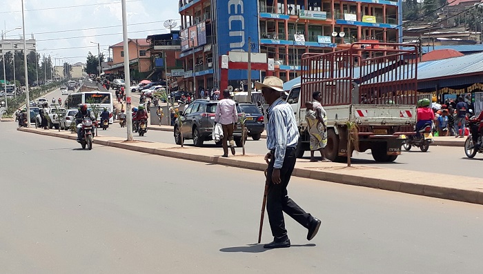 Umusaza utariteganirije akiri muto avuga ko agomba gutungwa n
