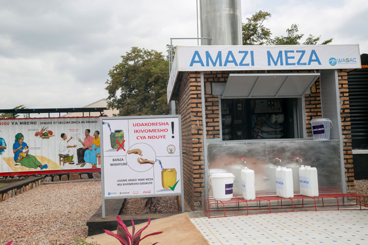 Ekocenter ya Gishari yegereje abaturage amazi meza