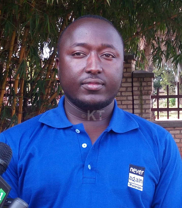 Eric Mahoro ati "Tugenda tubigisha duhereye ku bibazo bahura na byo."