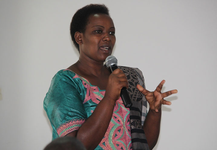 Esther Mutamba avuga ko ubu hagaragara imikoreshereze mibi y