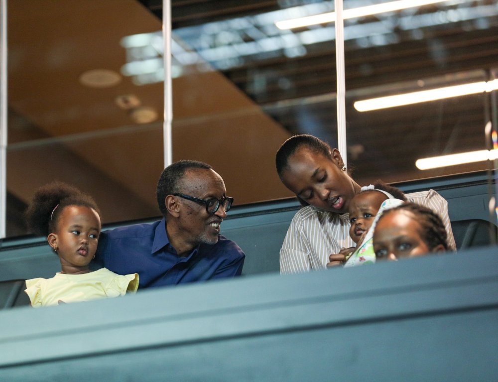 Perezida Kagame yarebye umukino w