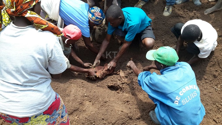 Nyuma y'imyaka 22 muri Gisagara bavumbuye imirambo 70 y'abazize Jenoside yakorewe Abatutsi.