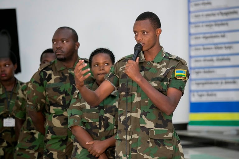 Urubyiruko ruri mu Itorero i Gabiro rwahawe umwanya narwo rutanga ibitekerezo 