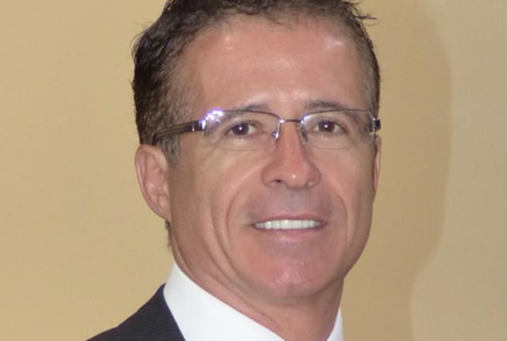 Frank Balestra, Umuyobozi Mukuru wa 