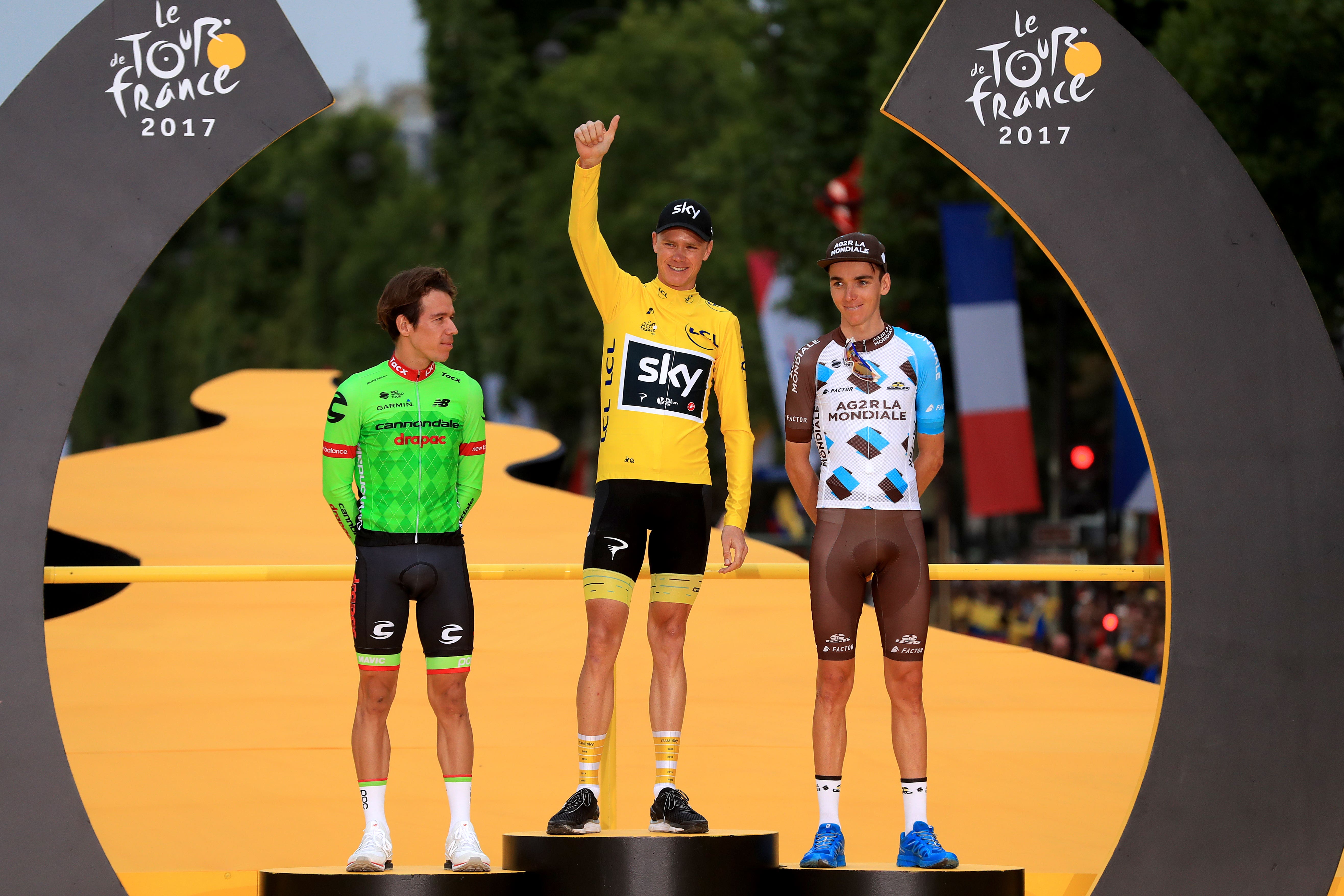 Harimo abakinnyi benshi bakinnye Tour de France barangajwe imbere na Chris Froome