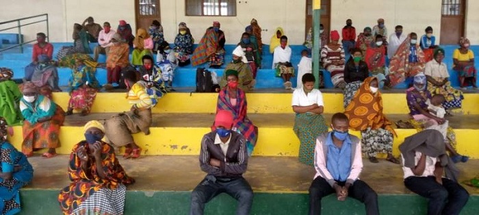Bajyanywe muri Stade basobanurirwa ububi bwa Covid-19