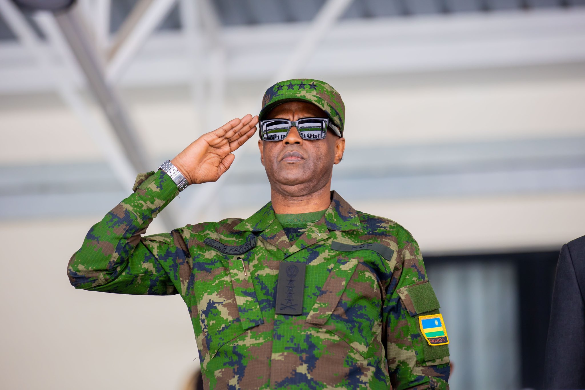 Gen. Kazura Jean Bosco, Umugaba mukuru w'ingabo z'u Rwanda yari ahari