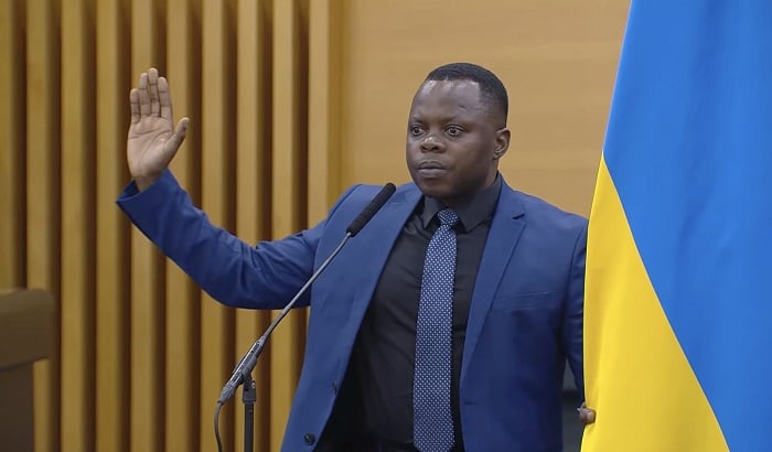 Minisitiri mushya w