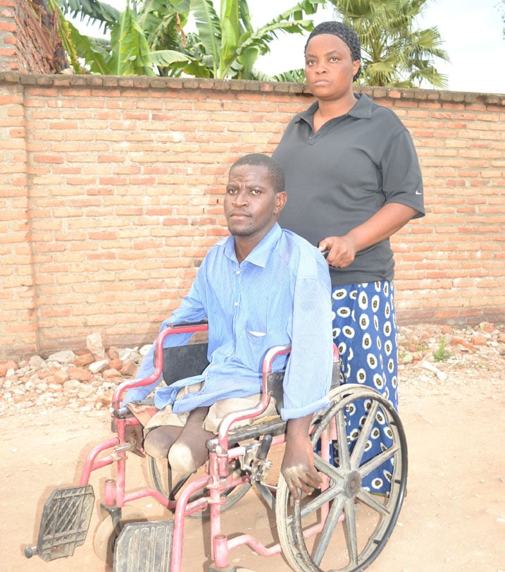 Uwimana avuga ko byabanje kumugora kubyakira ariko nyuma aza gufata umwanzuro wo kubana akaramata na Gahekukokari.