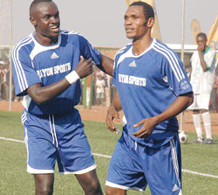Hategekimana Bonaventure yanakiniye ikipe ya Rayon Sports, aheruka gutangaza ko ari nayo kipe afana