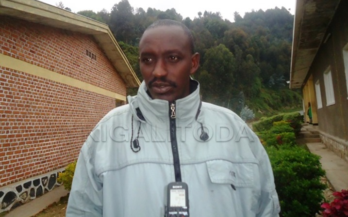 Gasana yemeza ko ikoranabuhanga ribafasha no gusabana n'abaturage no gutanga serivisi.