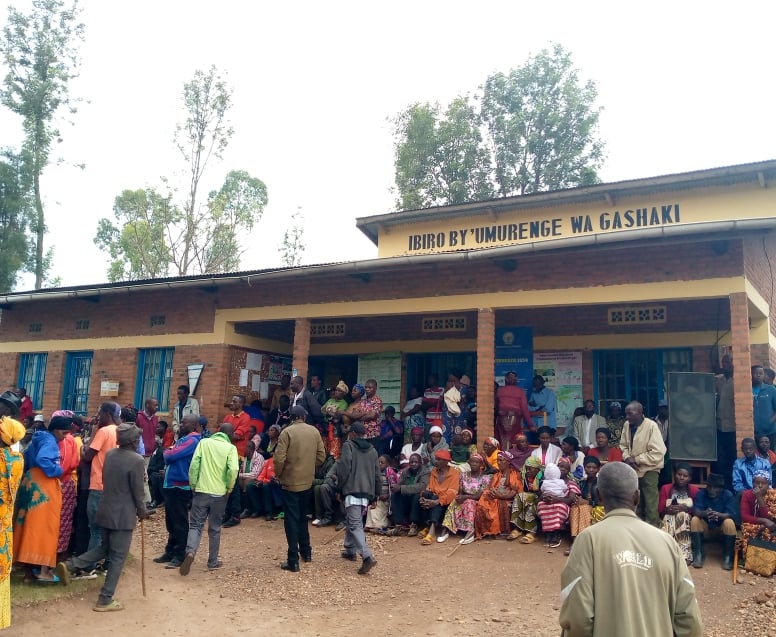 Bifuza kubakirwa ibiro by