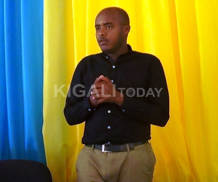 Gatari avuga ko amatsinda ya Twigire muhinzi adakora neza i Muhanga.