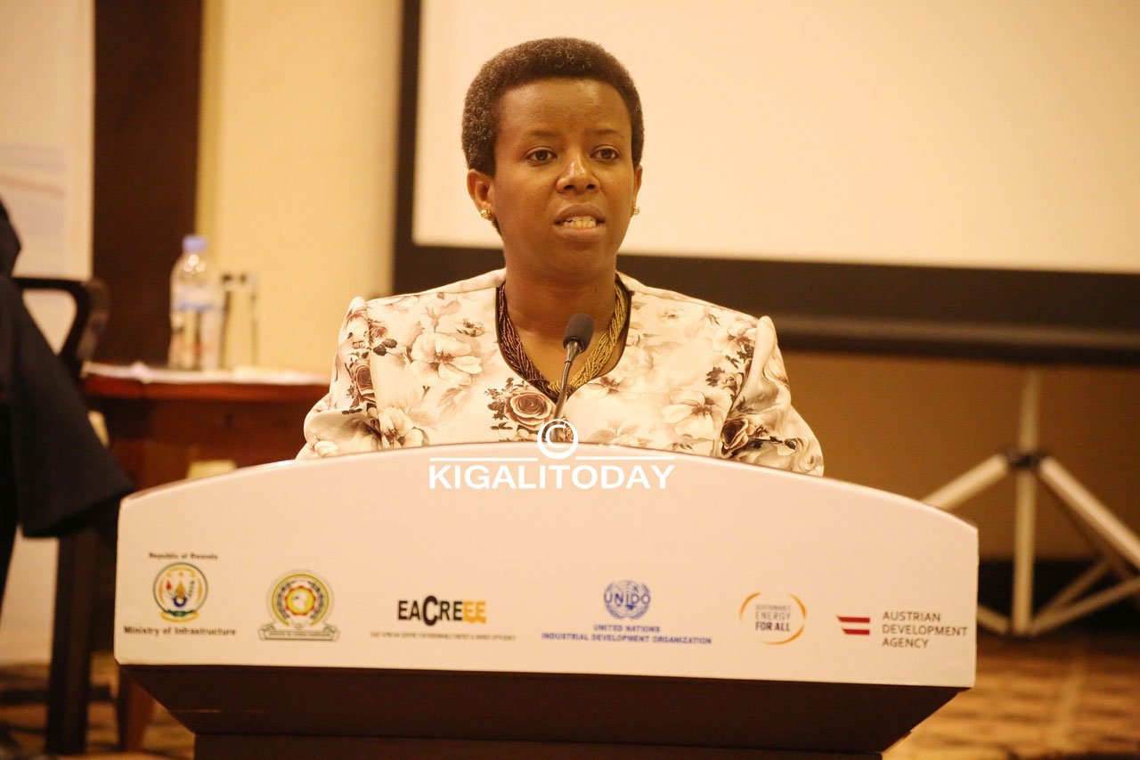 Umunyamabanga wa Leta muri Minisiteri y'ibikorwa remezo ushinzwe ingufu, Kamayirese Germaine
