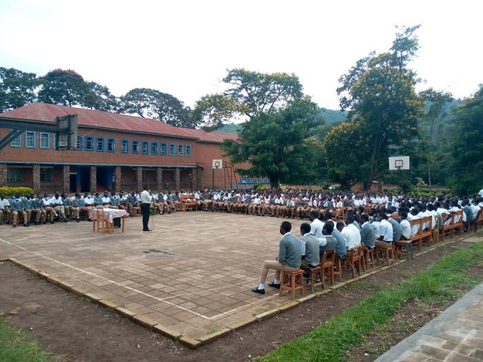 Mu bigo by'amashuri mu Karere ka Gicumbi habereye ibiganiro bivuga ku butwari
