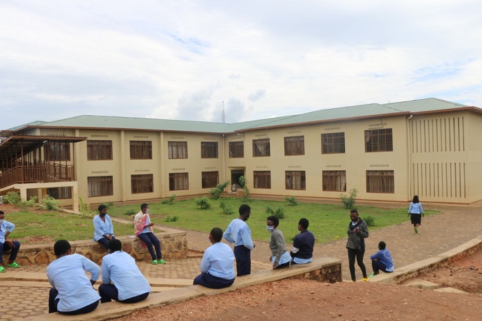 Baramutse babonye irerero ngo byabafasha gukurikirana amasomo yabo batuje