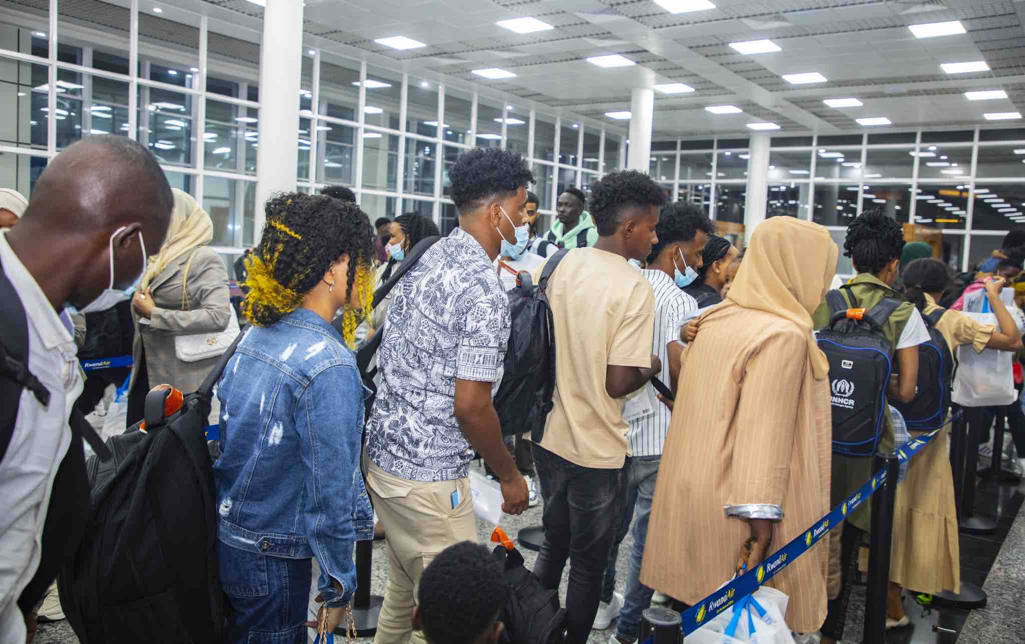 Ubwo bageraga ku kibuga cy'Indege i Kanombe