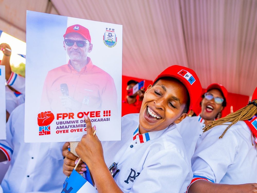 Abanyabugesera bashimiye Kagame wabakijije inkomati