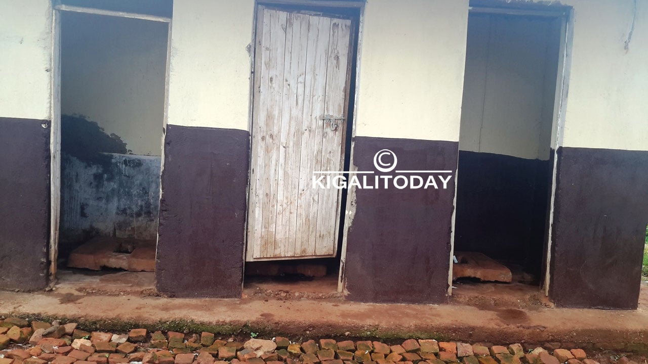 kwiherera bisaba abanyeshuri kujyayo bwije hatabona
