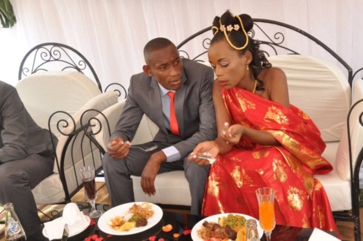 Birangire amuhawe niko kwica isari