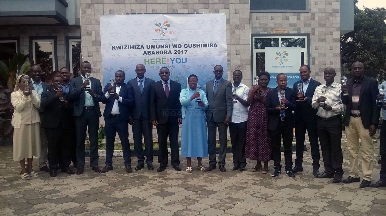 Abasoreshwa b'indashyikirwa bo mu Ntara y'Iburengerazuba bahawe ibihembo 