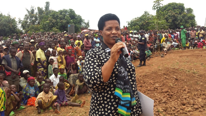 Guverineri Mureshyankwano yasabye abaturage kugira uruhare mu bikorwa bibakorerwa.
