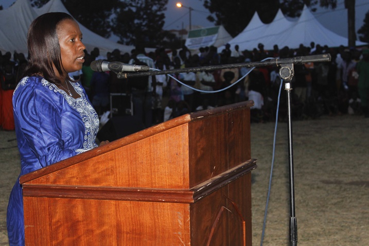 Guverineri Odette Uwamariya, avuga ko imurikagurisha ry'Intara y'Iburasirazuba rituma abikorera bunguka ubumenyi bwo kunoza ibyo bakora.