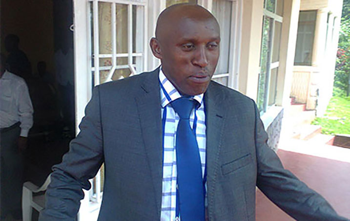 Uwayoboraga akarere ka Nyamasheke nawe amakuru aravuga ko ari mu maboko ya Polisi.