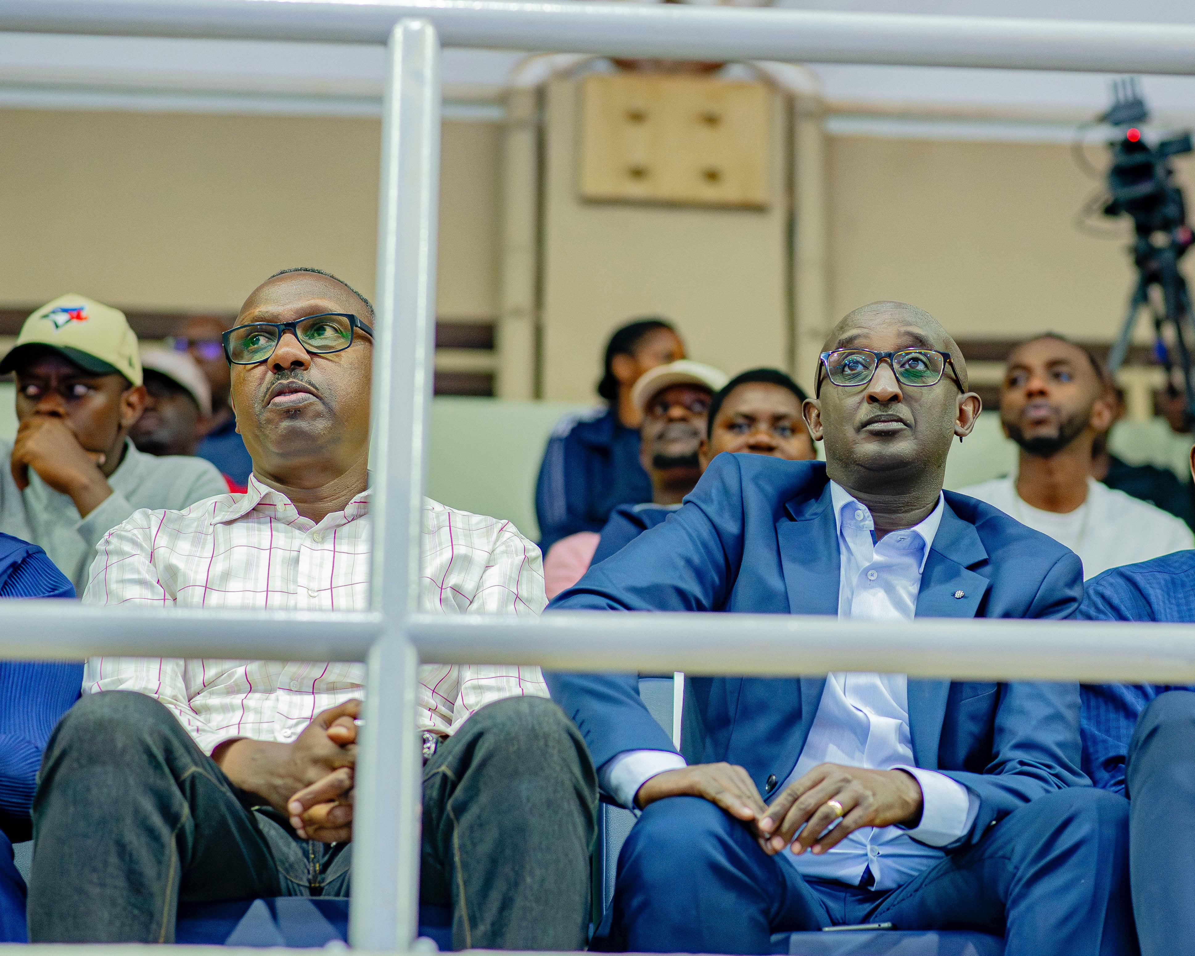 Iyi mikino yanarebwe n'umuyobozi wa Polisi y'igihugu CG Felix Namuhoranye