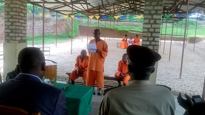 Bamwe mu bagororwa bavuga ko nta nyandiko z'urubanza zibafunga bafite.