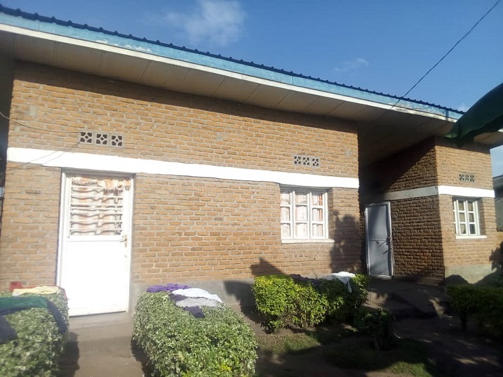 Hari abanze gutekera mu nzu bubakiwe kugira ngo zitangirika