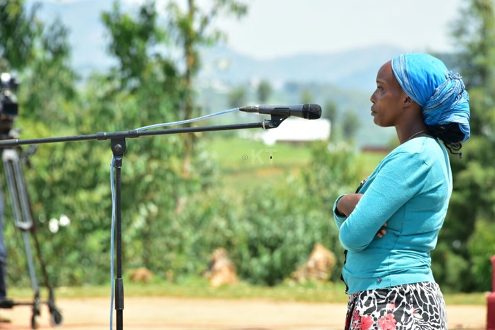 Hari abaturage babaza ibibazo ariko bafite uburiganya.