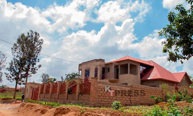 Kwa Haruna Niyonzima