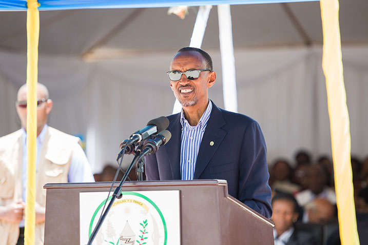 Perezida Kagame avuka ko nta gikozwe amazi yanduye yakwangiza imashini zitanga amashanyarazi ku rugomero rwa Nyabarongo I.