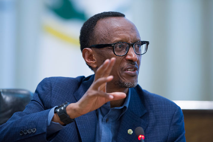Perezida yongeye kubwira abanyamakuru ko adakeneye guhindura Itegeko Nshinga.