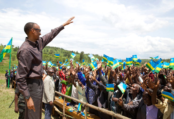 Abaturage basabwe guca ukubiri n'ibiyobyabwenge ahubwo bagakora bakiteza imbere.
