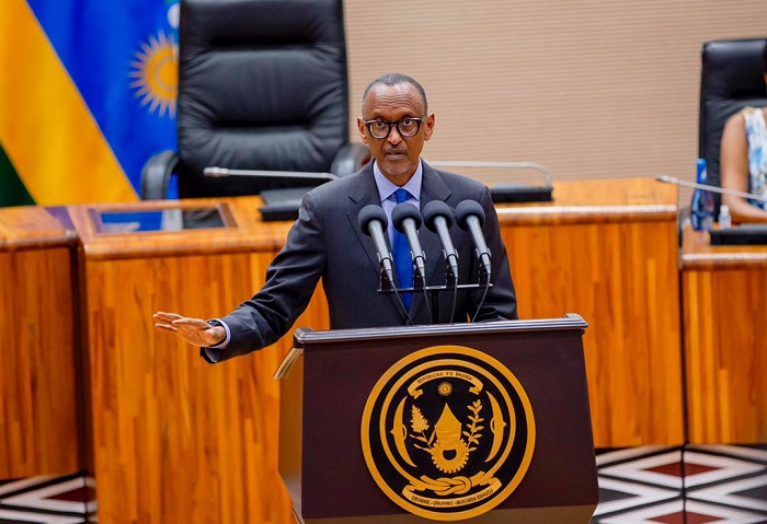 Perezida Kagame ati kuva u Rwanda rwagera muri Mozambique, nta nkunga n'imwe turahabwa ariko ntibitubuza gufatanya n'abanyagihugu kugarura amahoro