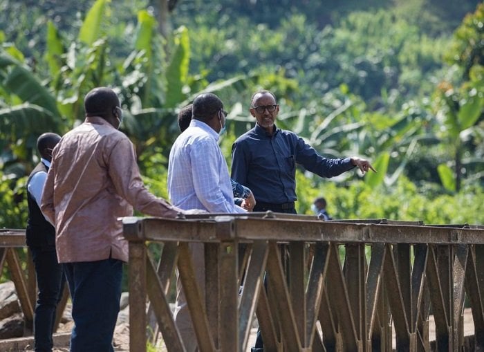 Perezida Kagame yahise asura Nyabihu mu duce twari twugarijwe n'ibiza