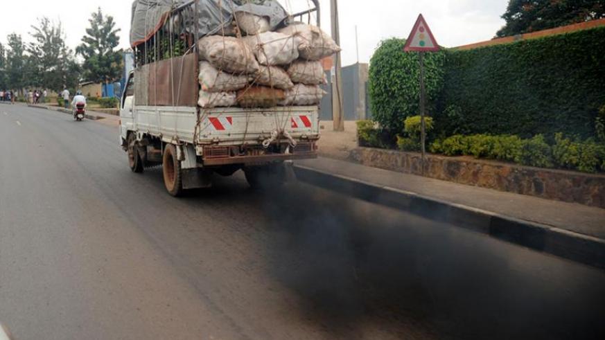 Imwe mu modoka zikora muri Kigali