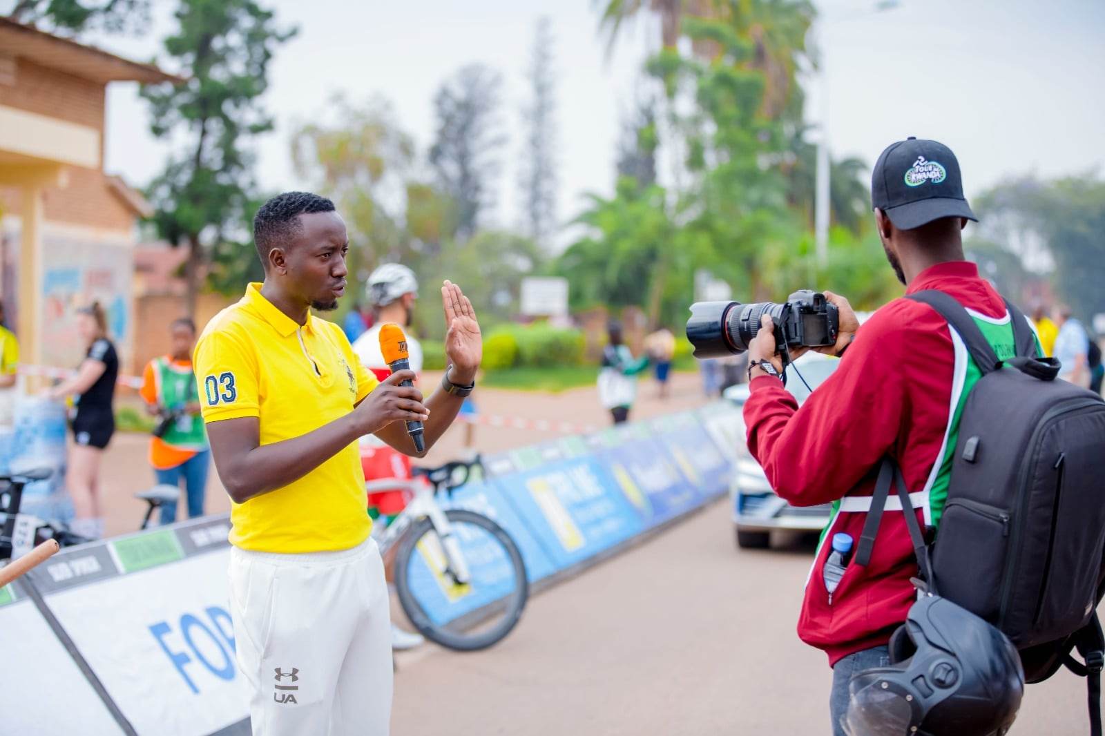 Jean Claude Hitimana, Umunyamakuru akaba n'umuyobozi wa Radio 10