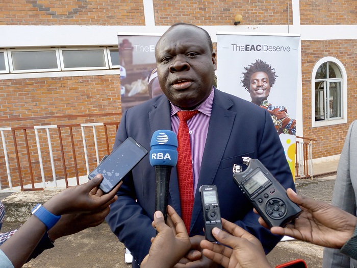 Honorable Bazivamo yemeza ko hari ibyo EAC yagezeho ariko ko hakiri byinshi byo gukora