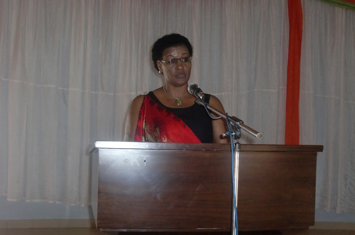 Hon Mukabalisa avuga ko AVEGA Agahozo idafasha abanyamuryango bayo gusa ahubwo ko ifasha n'igihugu muri rusange