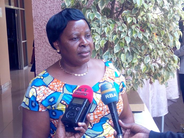 Hon Mukantabana avuga ko kutarangiza izo manza bibangamiye ubumwe n'ubwiyunge bw'Abanyarwanda