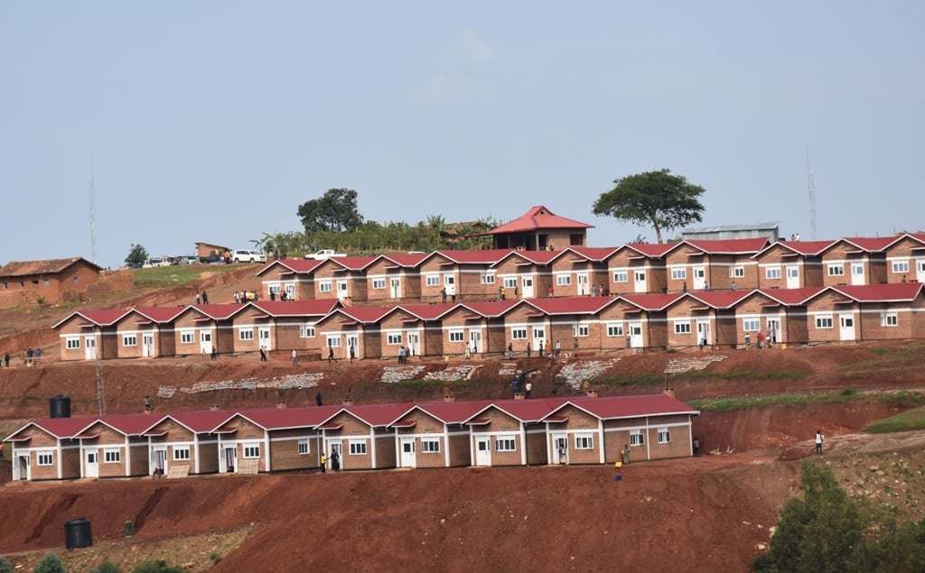 Abanyarwanda bahamagarirwa gutura ahabugenewe mu midugudu 