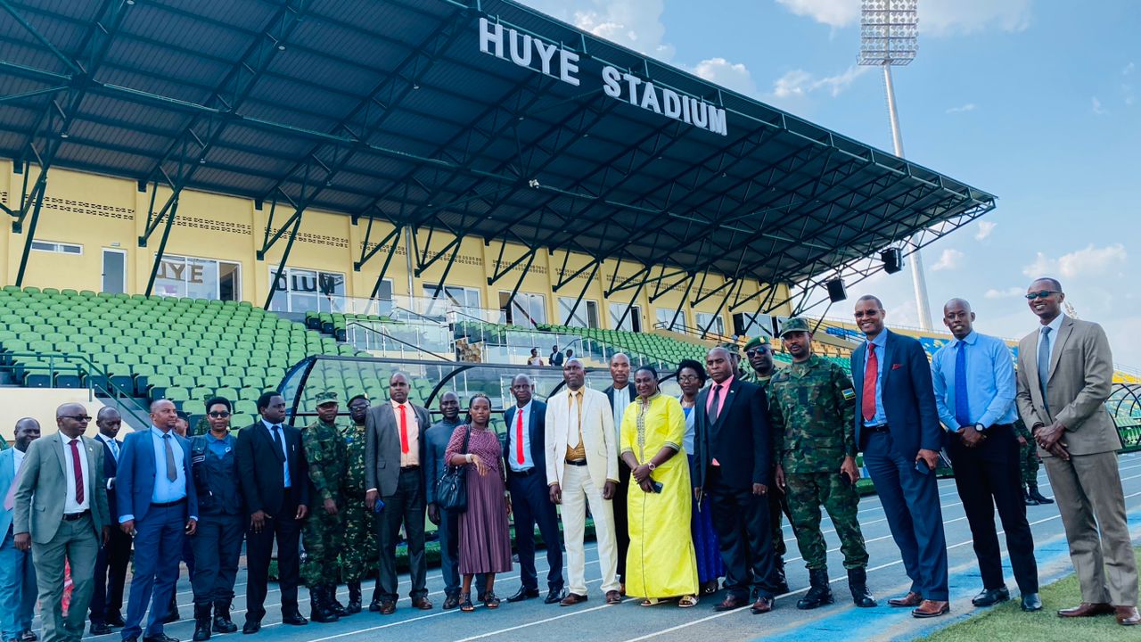 Basuye ibikorwa bitandukanye by